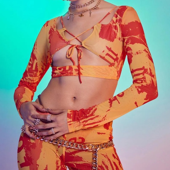 Jaded London Magazine Print Mesh Top NWT - Picture 1 of 8